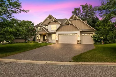 10884 Birch Ln, Woodbury, MN 55129