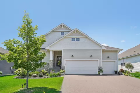 13035 Fondant Trl N, Hugo, MN 55038