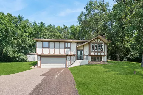 8465 167th Ln NW, Ramsey, MN 55303