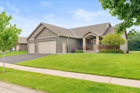 234 Glenmeadow St, River Falls, WI 54022