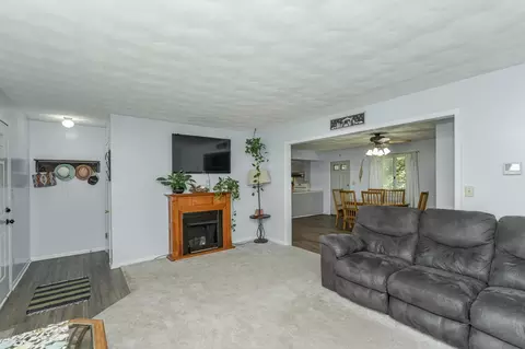 813 8th Ave SE, Austin, MN 55912 photo 3