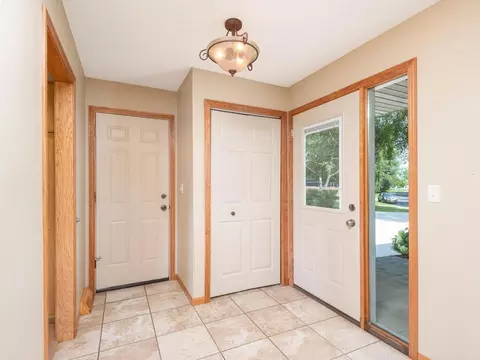 332 Ridge Rd, Mayer, MN 55360 photo 4