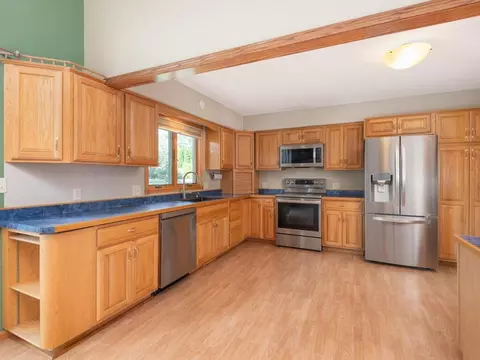 332 Ridge Rd, Mayer, MN 55360 photo 8