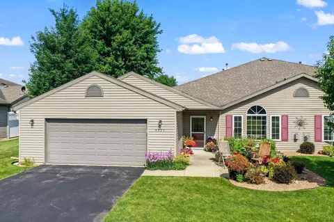 4925 34th Ct NW, Rochester, MN 55901