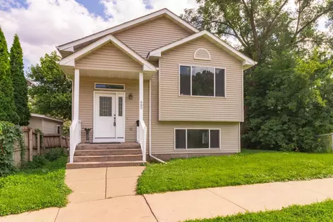 600 Michigan St, Saint Paul, MN 55102