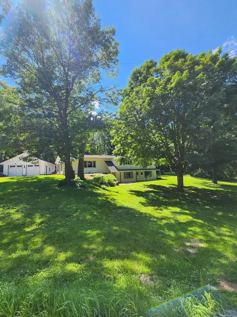 3891 Eaken Ave SE, Delano, MN 55328