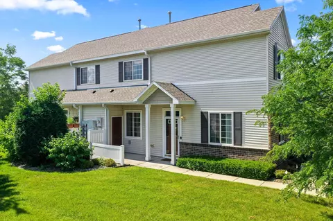 5968 Sandcherry Pl NW, Rochester, MN 55901