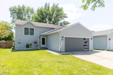 1602 28 12 Ave S, Fargo, ND 58103