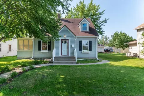 322 5th Ave W, Shakopee, MN 55379