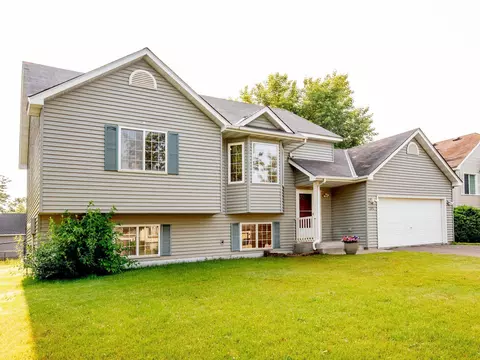 205 12th St, Farmington, MN 55024