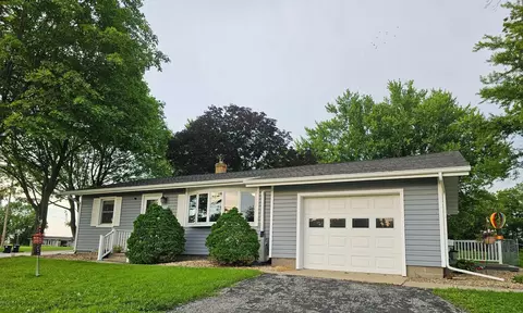 230 3rd Ave NE, Spring Grove, MN 55974
