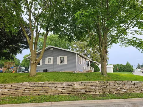 230 3rd Ave NE, Spring Grove, MN 55974 photo 10