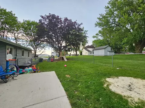 230 3rd Ave NE, Spring Grove, MN 55974 photo 5