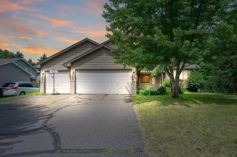13270 Marigold St NW, Coon Rapids, MN 55448