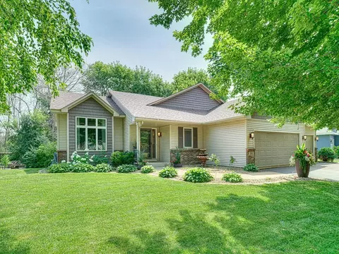 54 Century Trl, Lino Lakes, MN 55014