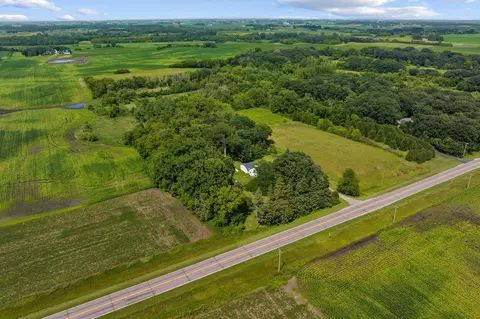 9908 SW 75th St, Ellendale, MN 56026
