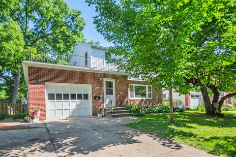 364 E Main St, Owatonna, MN 55060