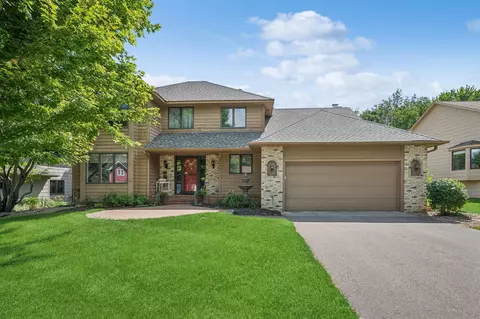 3644 Pinecrest Ct, Eagan, MN 55123