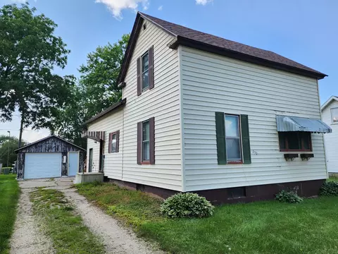 230 1st St NE, Plainview, MN 55964 photo 2