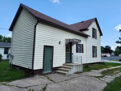 230 1st St NE, Plainview, MN 55964 photo 4