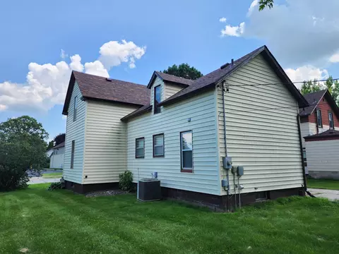 230 1st St NE, Plainview, MN 55964 photo 5