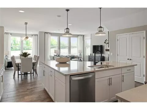 17914 Giants Way, Lakeville, MN 55044