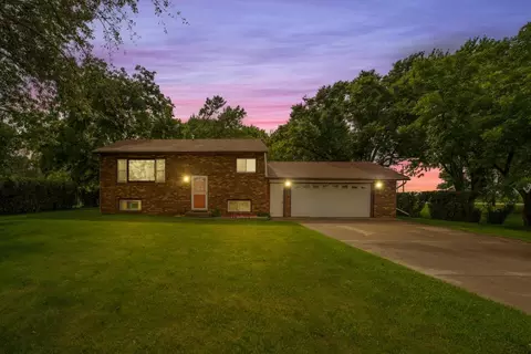 36443 170th St, Waseca, MN 56093