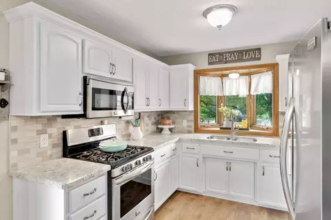 1813 Fox Run, Centerville, MN 55038 photo 15