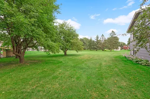 1813 Fox Run, Centerville, MN 55038 photo 34
