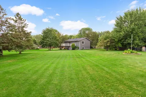 1813 Fox Run, Centerville, MN 55038 photo 32