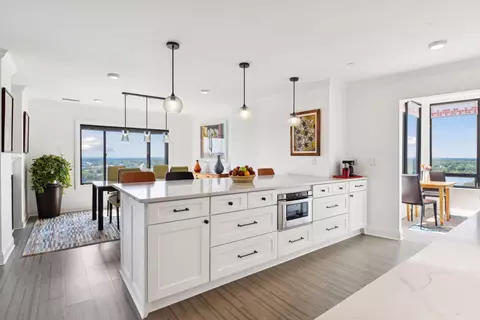 2950 Dean Pkwy #2304, Minneapolis, MN 55416