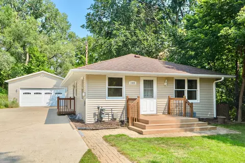 1323 Walter Ave, Red Wing, MN 55066