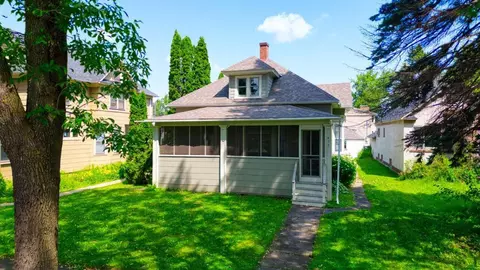 415 5th St S, Virginia, MN 55792