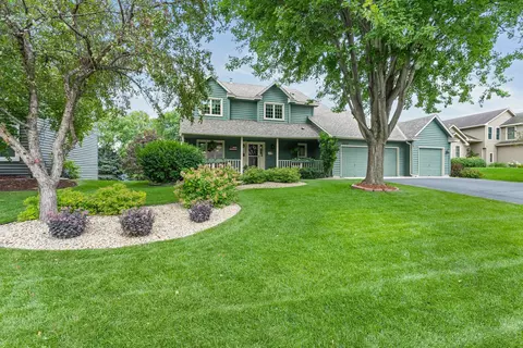 8836 Everest Ln N, Maple Grove, MN 55311