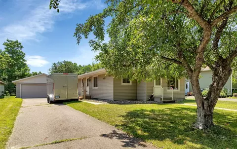 2916 14th St N, Saint Cloud, MN 56303 photo 2