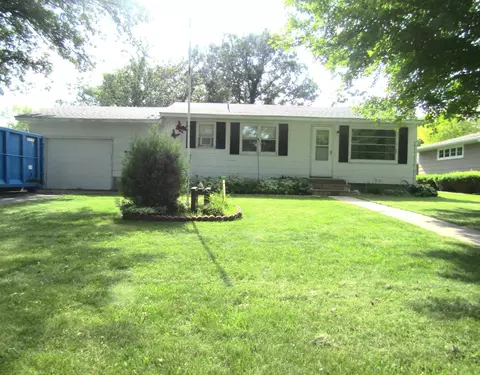 837 Western Ave, Madison, MN 56256