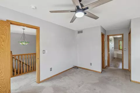 140 Pond View Dr, Loretto, MN 55357 photo 22