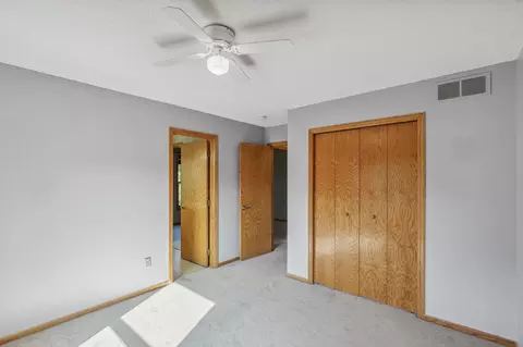 140 Pond View Dr, Loretto, MN 55357 photo 33