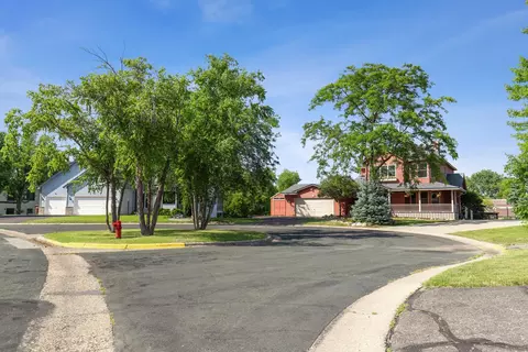 140 Pond View Dr, Loretto, MN 55357 photo 4