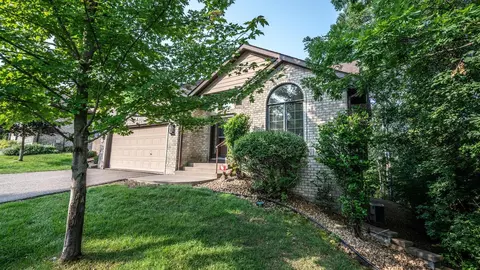 13354 Huntington Dr, Apple Valley, MN 55124
