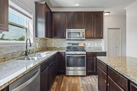 2646 Vierling Dr E, Shakopee, MN 55379 photo 12