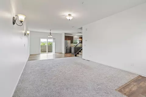 2646 Vierling Dr E, Shakopee, MN 55379 photo 5