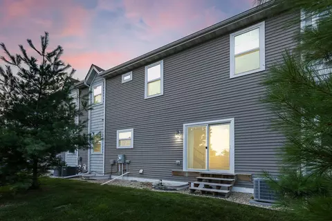 2646 Vierling Dr E, Shakopee, MN 55379 photo 33