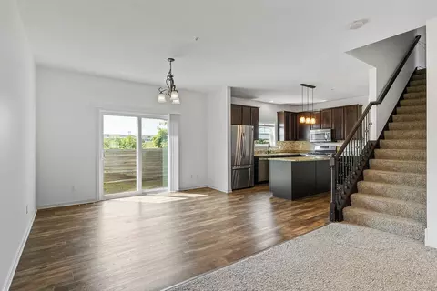 2646 Vierling Dr E, Shakopee, MN 55379 photo 9