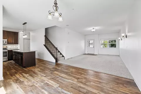 2646 Vierling Dr E, Shakopee, MN 55379 photo 8