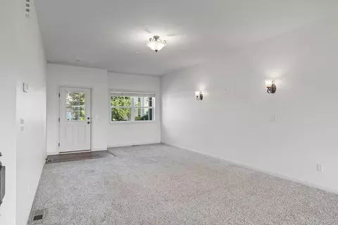 2646 Vierling Dr E, Shakopee, MN 55379 photo 7