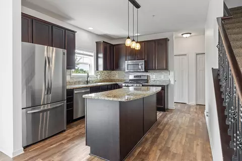 2646 Vierling Dr E, Shakopee, MN 55379 photo 10