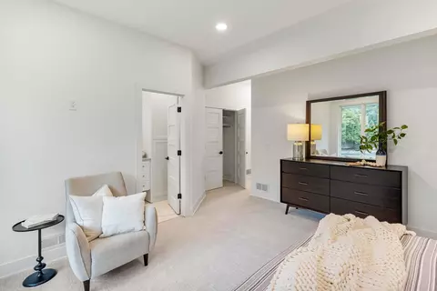 Bedroom - 2 Maclynn Rd, Excelsior, MN 55331 photo 7 of 10