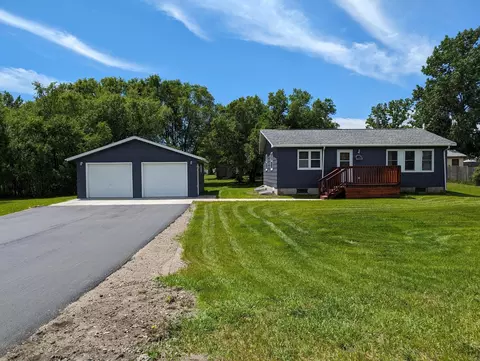 460 5th St Ne St NE, Perham, MN 56573