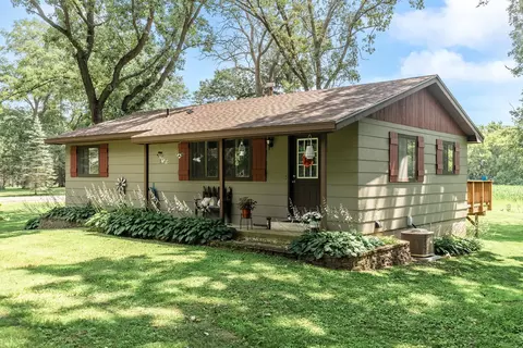 39544 Horus Ave, North Branch, MN 55056